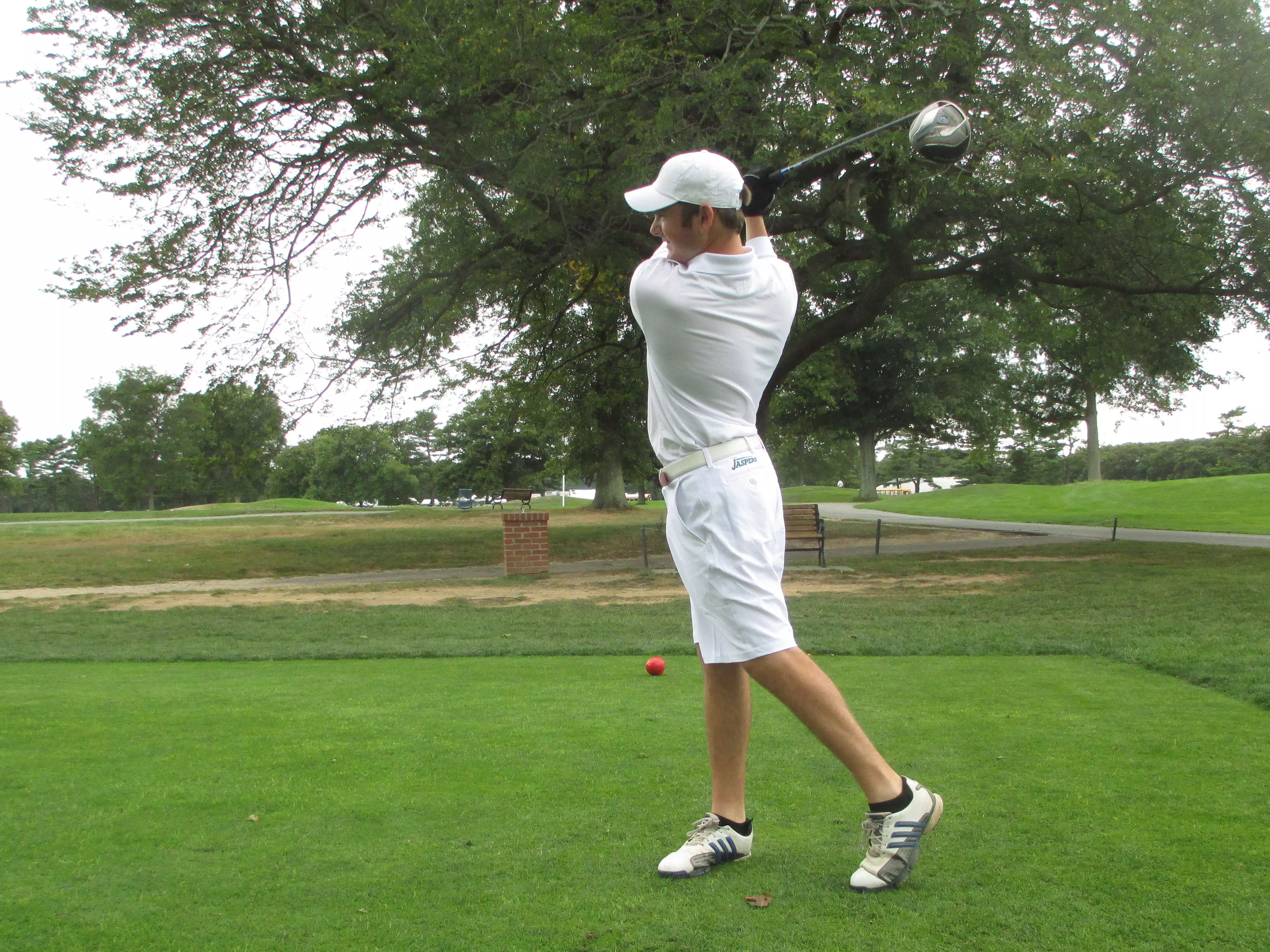 Freshman Slater Leads Jaspers After Day 1 of Rutgers Fall Invitational